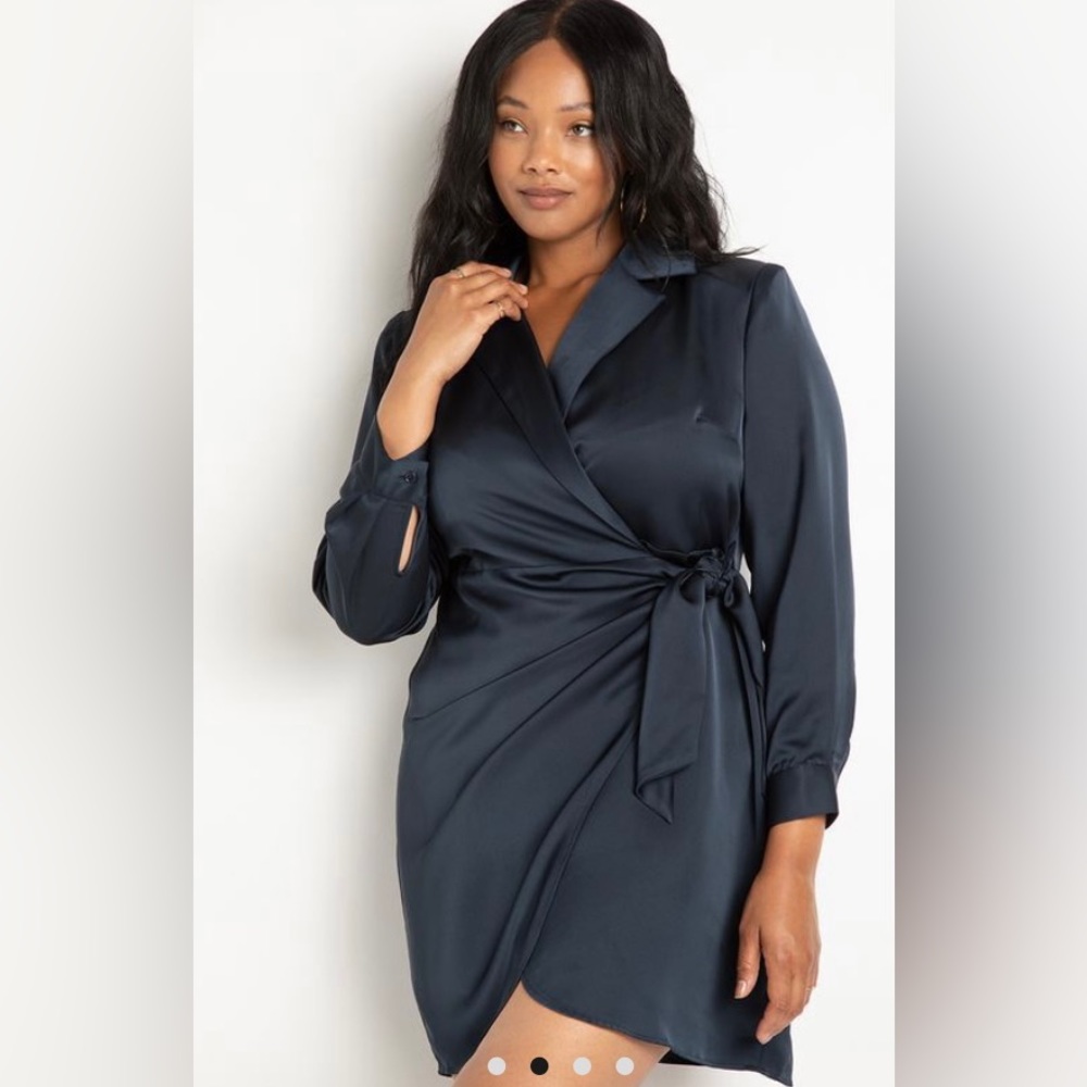 Navy blue ELOQUII satin collared mini dress